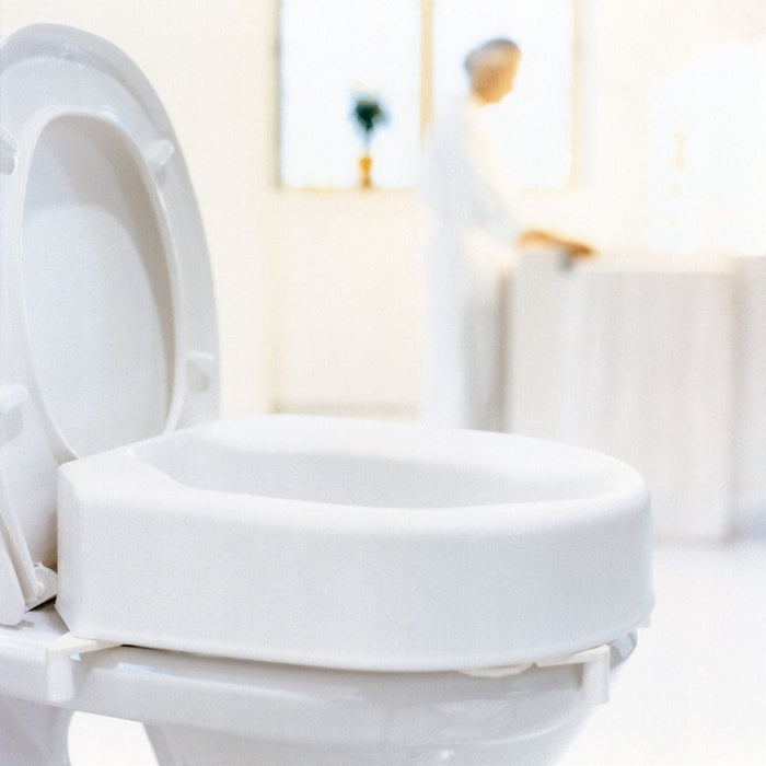 Raised Toilet Seat | Etac Hi-Loo