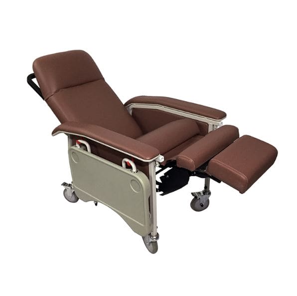 Mobile Recliner Geriatric Chair with Tray - Asian Integrated Medical Sdn Bhd (ielder.asia)